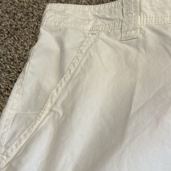 White men’s shorts - Picture 8 of 9
